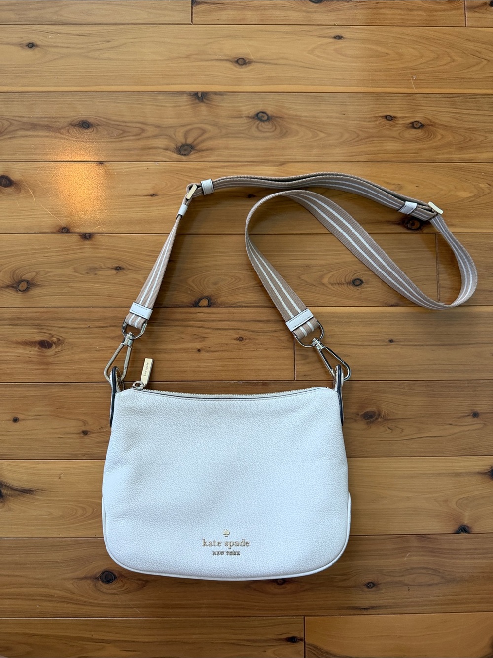 Kate Spade White Pebbled Leather Crossbody with Beige Striped Strap